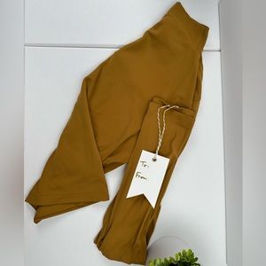 Lululemon High-Neck Long Sleeve 8